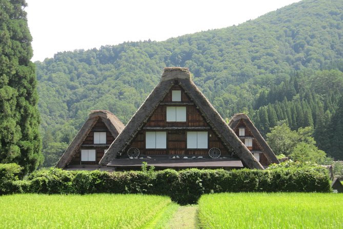 [Day Trip Bus Tour From Kanazawa Station] Weekend Only! World Heritage Shirakawago Day Bus Tour - Tour Inclusions