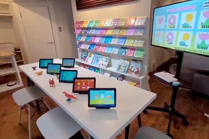 Family and Beginner Friendly Origami Experience in Asakusa - Benefits of a Family-Friendly Activity