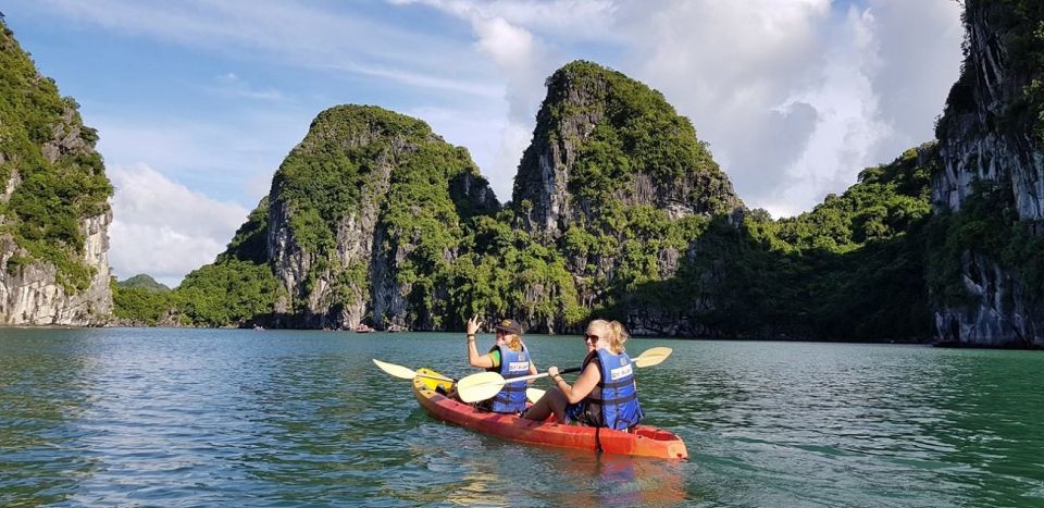 From Hanoi: Ha Long Bay Full-Day Guided Tour With Lunch - Tour Experience Highlights