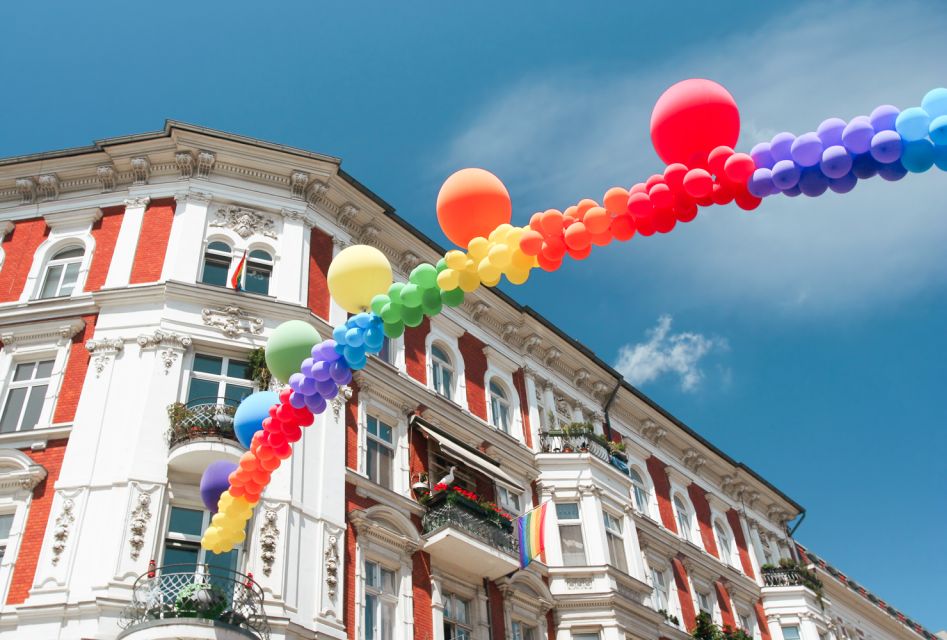 Gay Berlin Tour: Out in Schöneberg - Famous Clubs and Ballrooms