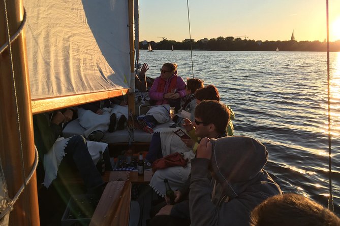 Hamburg Small-Group Sunset Sailing Cruise on Lake Alster - Cancellation Policy