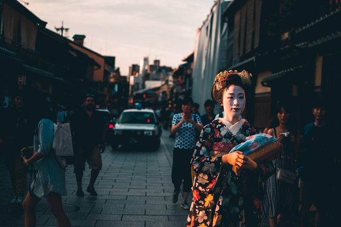 Kyoto Private Night Tour: From Gion District To Old Pontocho, 100% Personalized - Traveler Photos