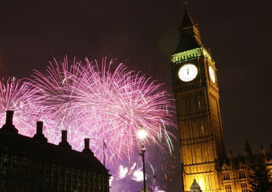 London: Παράκτια κρουαζιέρα με πυροτεχνήματα Πρωτοχρονιάς στο Σαρπεδών - Duration and Starting Times