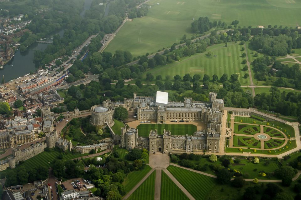 London: Windsor, Oxford, and Stonehenge Tour - Tour Experience