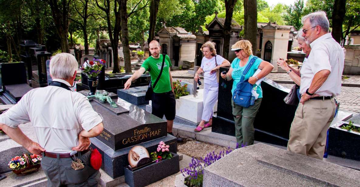 Paris: Famous Graves of Père Lachaise Small Group Tour - Experience Highlights