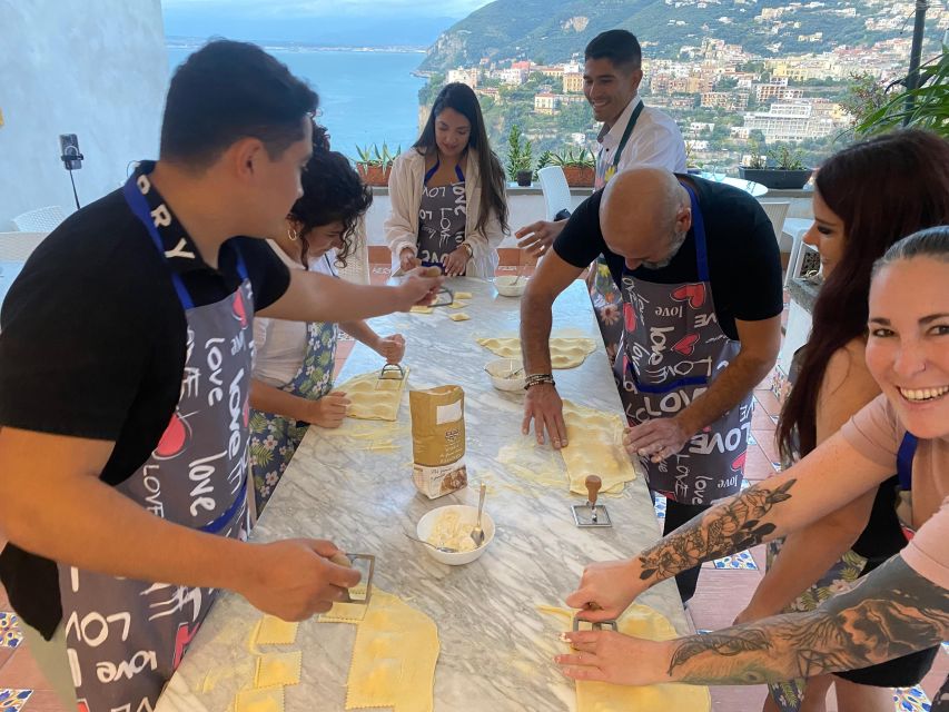 Pizza Pasta E Dolce Vita 100% Hand on - Traditional Dishes and Hands-On Experience