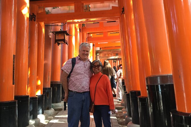Gion and Fushimi Inari Shrine Kyoto Highlights With Government-Licensed Guide - Miyagawacho: Exploring Another Geisha District