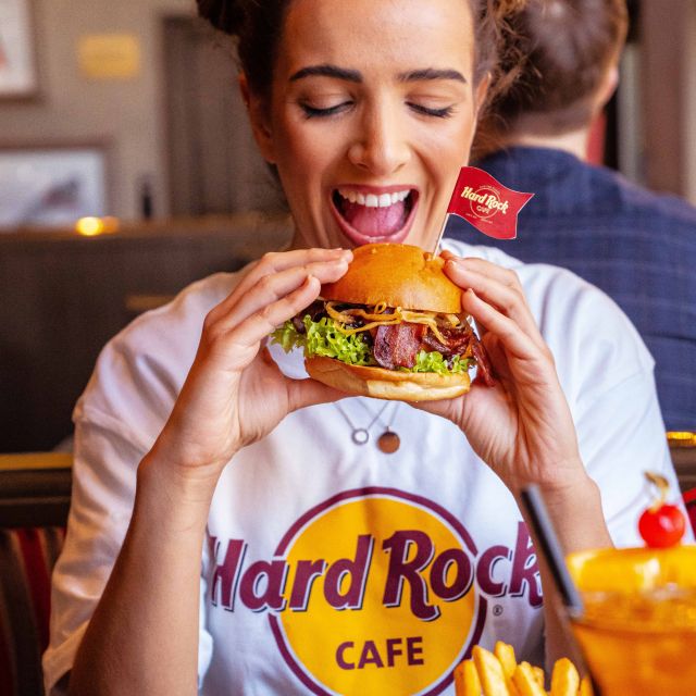 Munich: Hard Rock Cafe With Set Menu for Lunch or Dinner - Rock Shop and Hard Rock Couture
