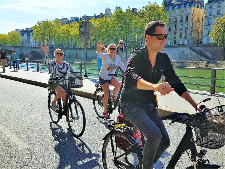 Paris: City Treasures Bike Tour - Bike Tour Itinerary