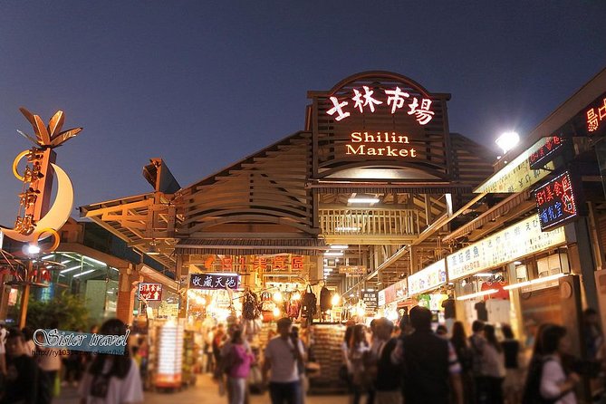 [Private Tour] Shilin Night Market Walking Tour With a Private Tour Guide (2-hr) - Local Cuisine Experience