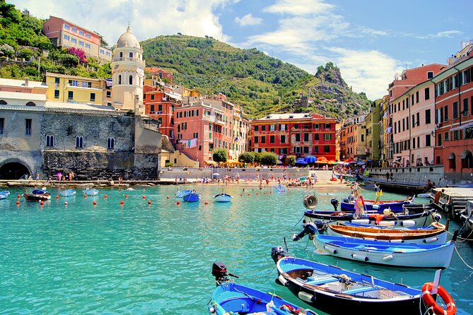 Semi Private Cinque Terre and Pisa Leaning Tower Tour From Florence - Tour Experience and Itinerary