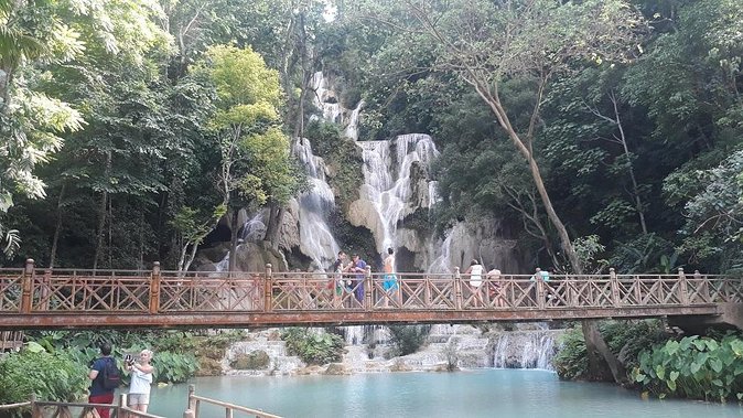 Shuttle Bus Ticket to Kuang Si Waterfalls - Frequently Asked Questions