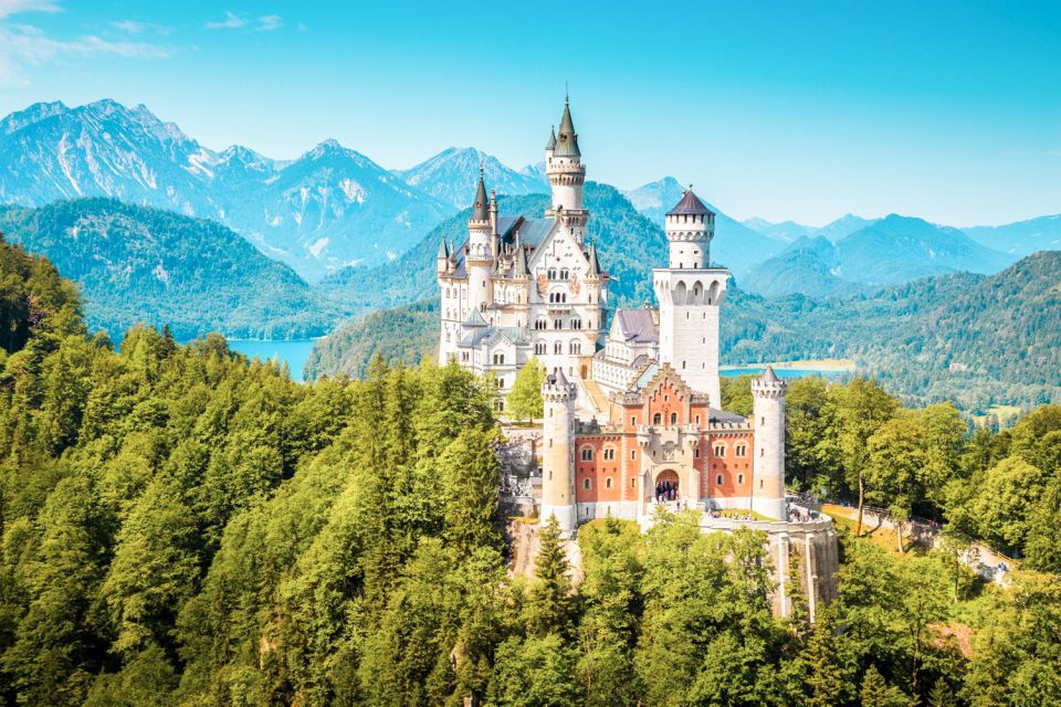 From Munich: Neuschwanstein Castle & Linderhof Premium Tour - Highlights