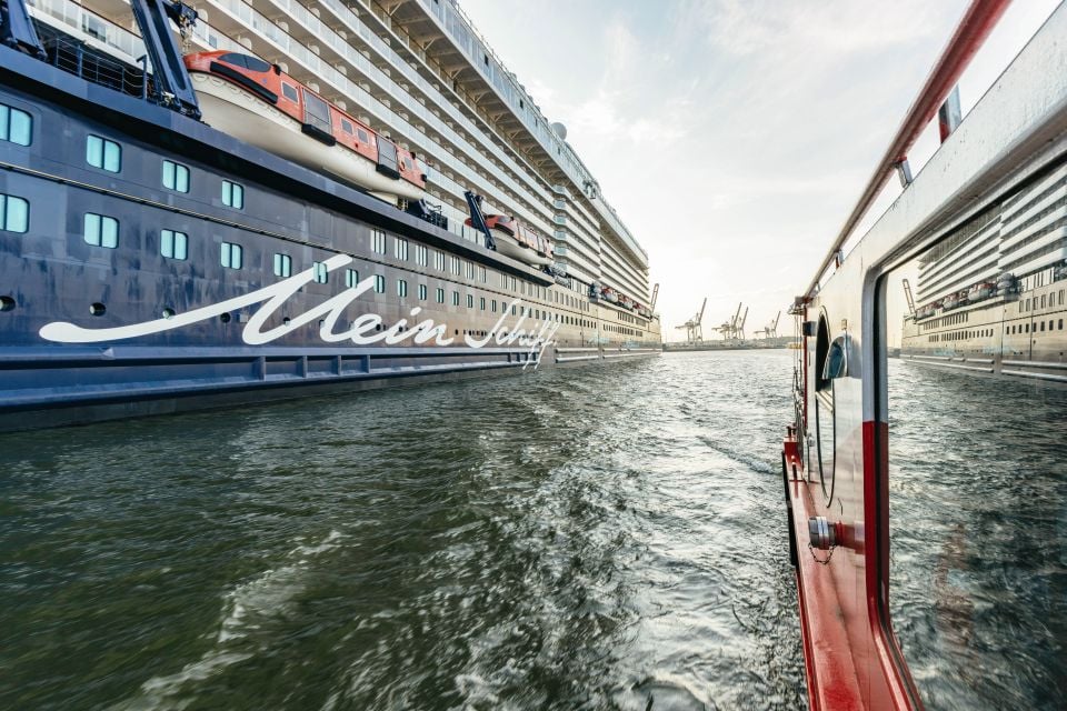 Hamburg: Harbor Cruise With Wine and Cheese - Customer Reviews