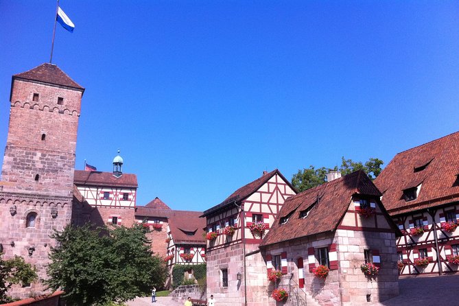 Nuremberg Old Town Walking Tour in English - Meeting and Pickup Information