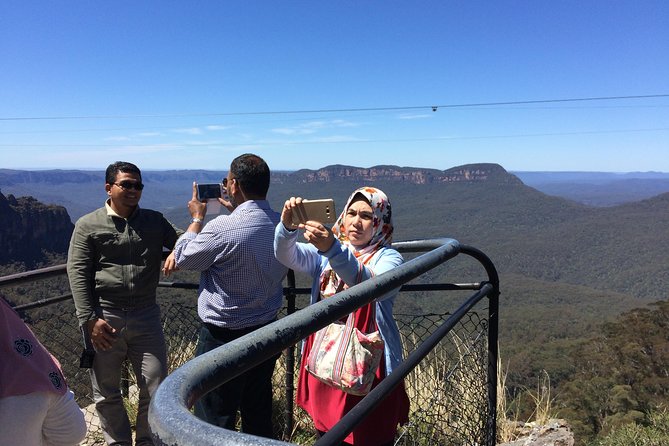 PRIVATE Blue Mountains Day Tour From Sydney With Wildlife Park and River Cruise - Customer Reviews