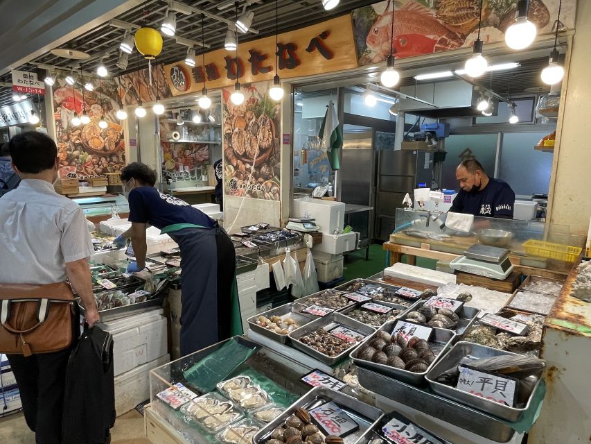 Tsukiji: Outer Market Walking Tour & Sake Tasting Experience - Important Information