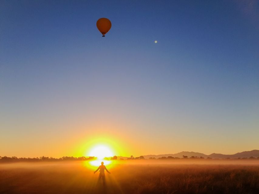 Cairns: Hot Air Balloon Flight With Transfers - Transportation and Pickup Details