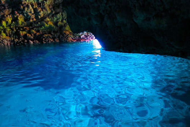 [Okinawa Blue Cave] Snorkeling and Easy Boat Holding! Private System Very Satisfied With the Beautif - Directions