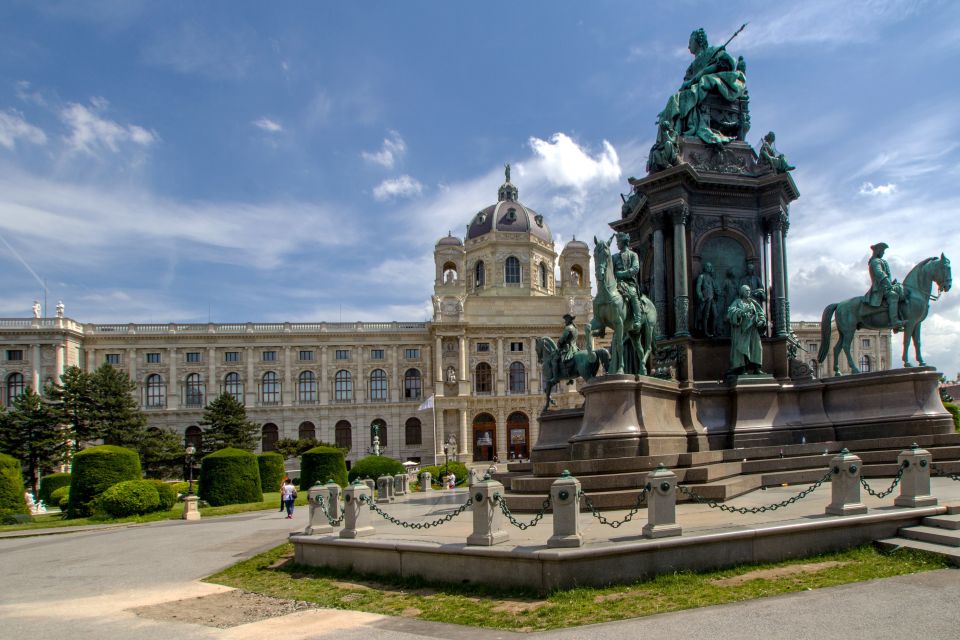 Vienna Welcome Tour: Private Tour With a Local Guide - Insider Tips for Sightseeing