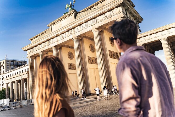 Berlin Half-Day Walking Tour: Reichstag, Brandenburger Gate - Meeting Point and Guide Identification
