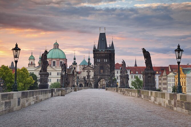 Jewish Prague: Exclusive Private Tour With Insiders - Exclusive Insights: Behind-The-Scenes of Jewish Prague With Local Experts