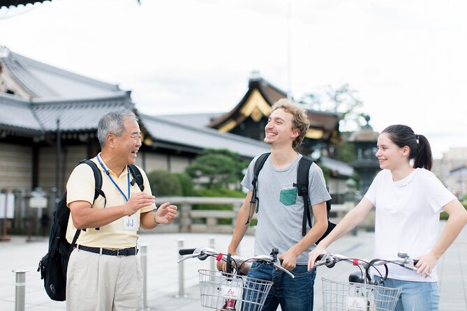 Private Cycling Tour by E-Bike (Am; With an Authorized Guide) - Pricing