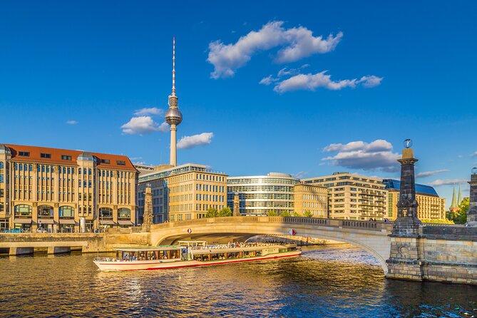 Skip-the-line Boat Cruise and Berlin's Old Town Guided Tour - Cancellation Policy