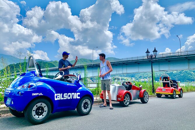 Cute & Fun E-Car Tour Following Guide Around Lake Kawaguchiko - Common Questions