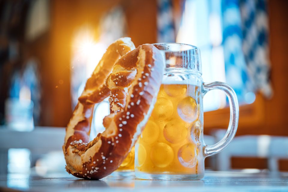München: Oktoberfest Experience and Lunch in Tent - Tips for a Memorable Experience