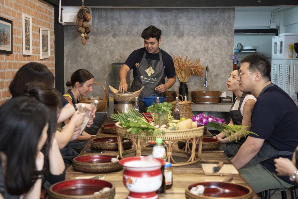 Bangkok: Hands-on Thai Cooking Class and Market Tour - Important Information and Tips
