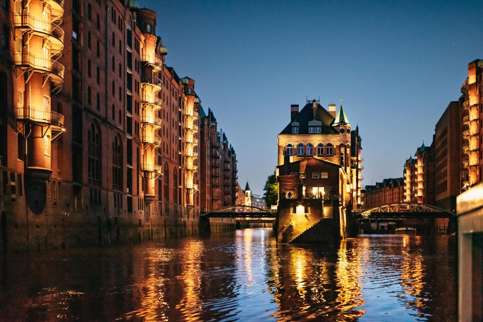 Hamburg: 1.5-Hour Evening Harbor and Speicherstadt Cruise - Frequently Asked Questions