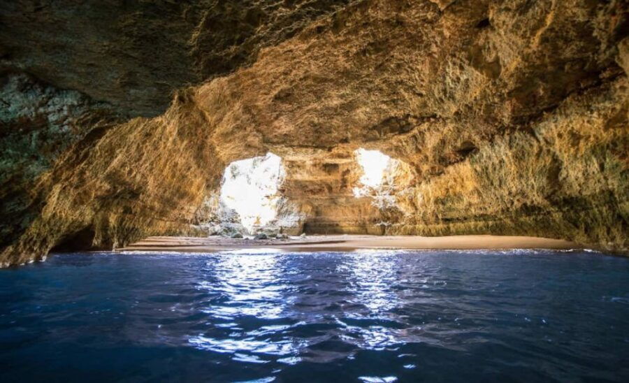 Algarve: Benagil Caves Open Speedboat Tour