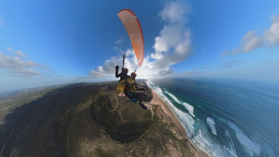 Algarve Coast: Scenic Paragliding Experience