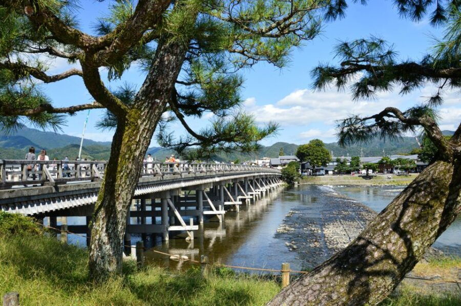 Arashiyama: Self-Guided Audio Tour Through History & Nature - Good To Know