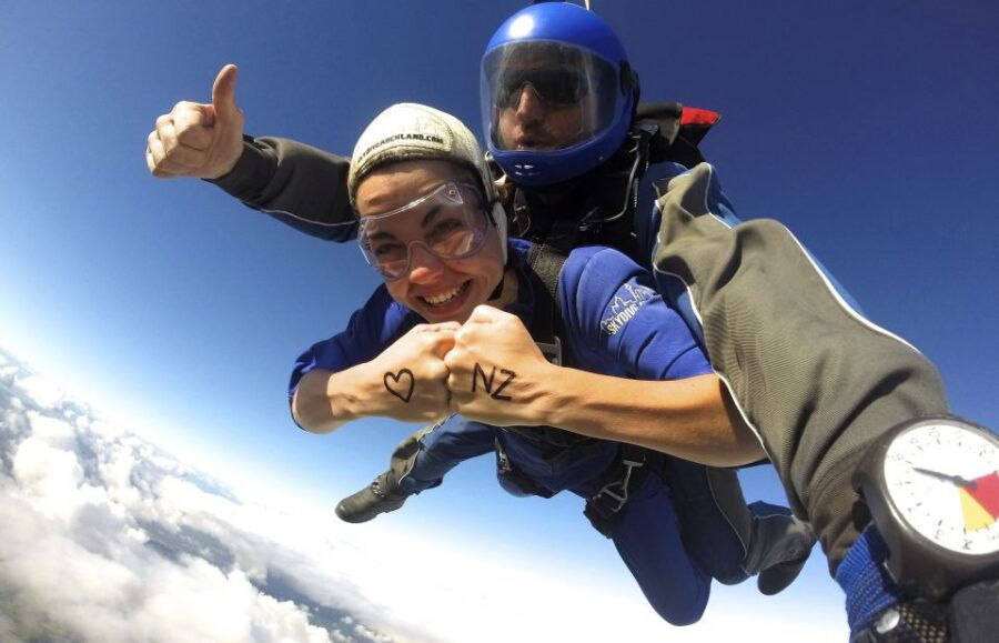 Auckland: 13000, 16000, or 18000-Foot Tandem Skydive