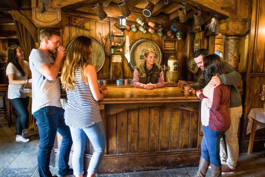 Auckland: Hobbiton Movie Set Tour With Lunch - Good To Know