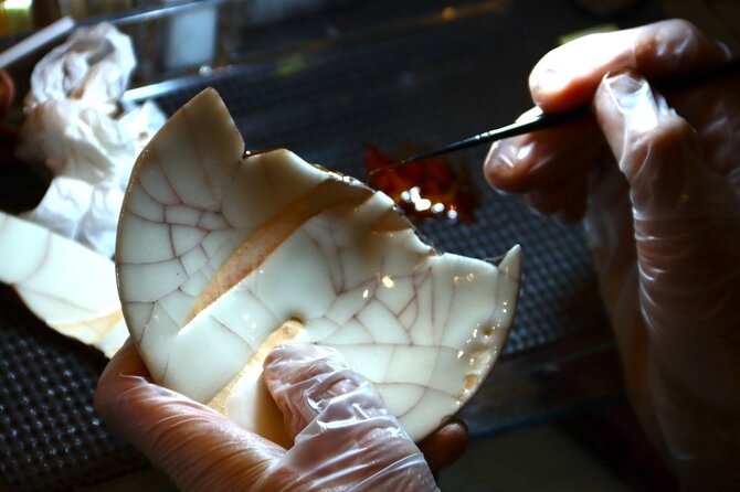 Authentic Pure Gold Kintsugi Workshop With Master Taku in Tokyo - Good To Know