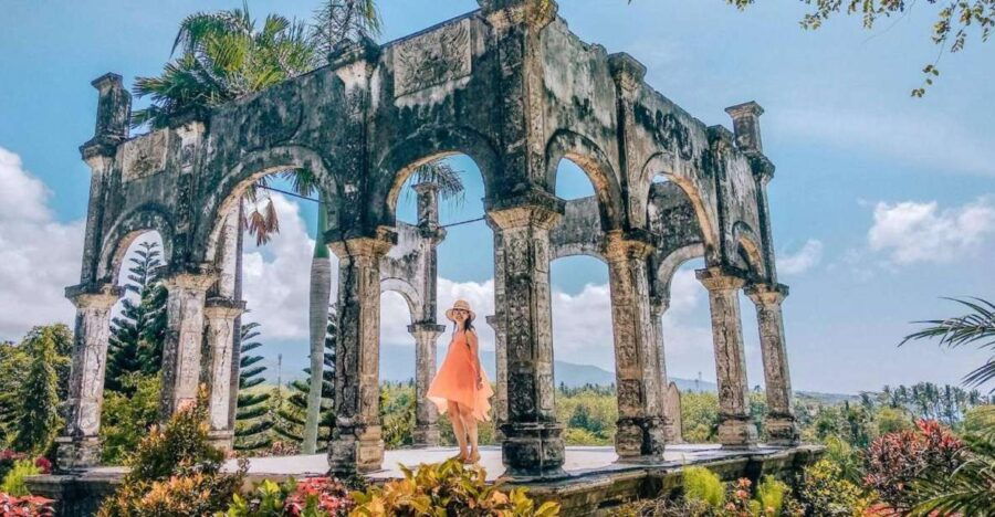 Bali: Ujung Water Palace, Candidasa and Sidemen Village Tour