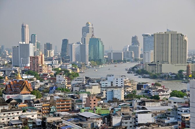 Bangkok Food Tour of Bang Rak With Local Guide