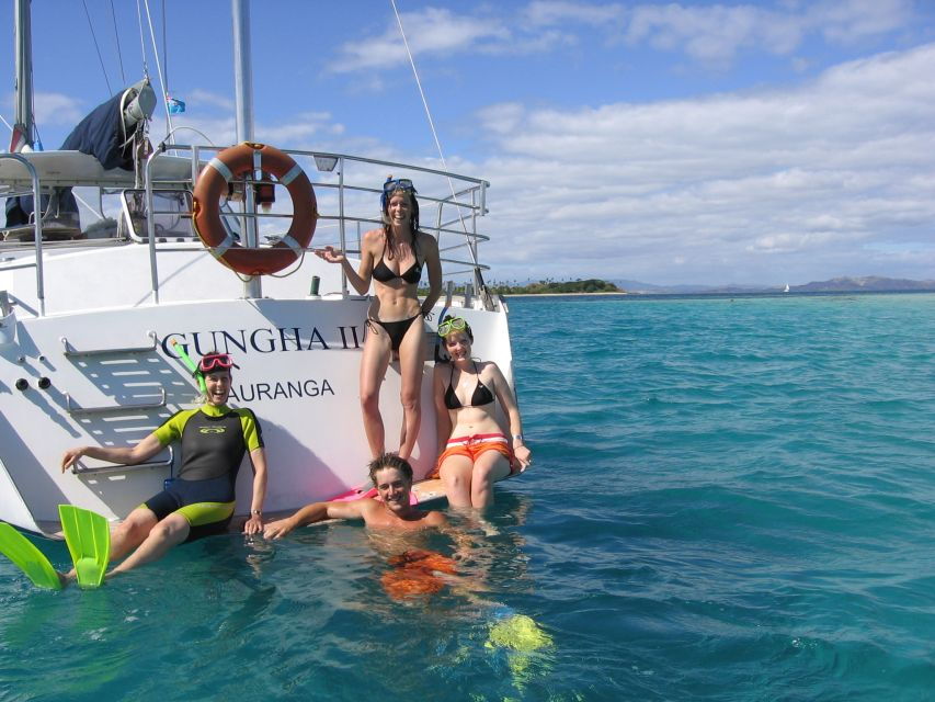 Bay of Islands: Awesome Day Sailing Tour With Island Stop