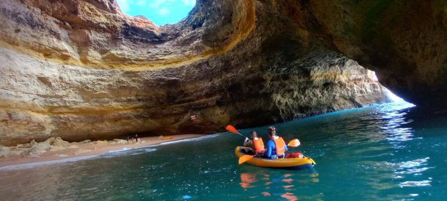 Benagil: Benagil Caves Kayaking Tour