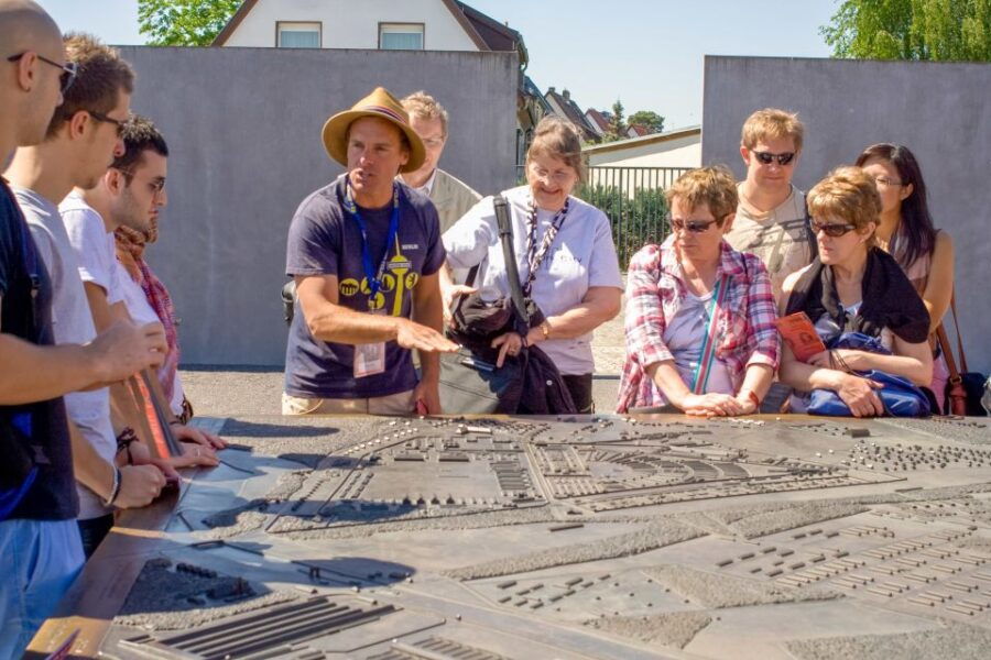 Berlin: Guided 4-Hour Sachsenhausen Small Group Bus Tour - Activity Details