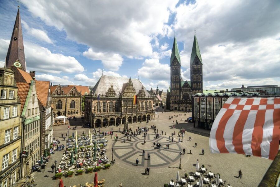 Bremen: Public Tour of the Town Hall in English - Good To Know