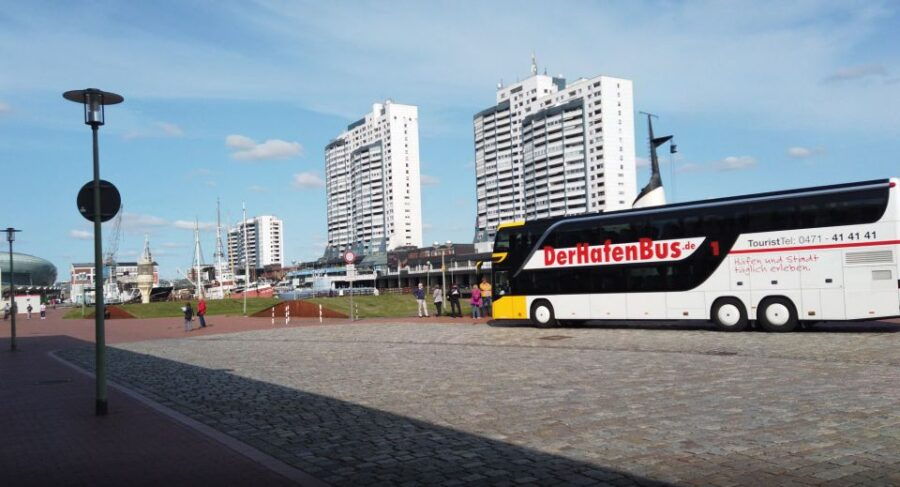 Bremerhaven: Bus Tour Through the City and Harbour