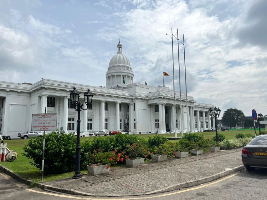 Colombo City Tour With Historical Places ( All Inclusive ) - Good To Know