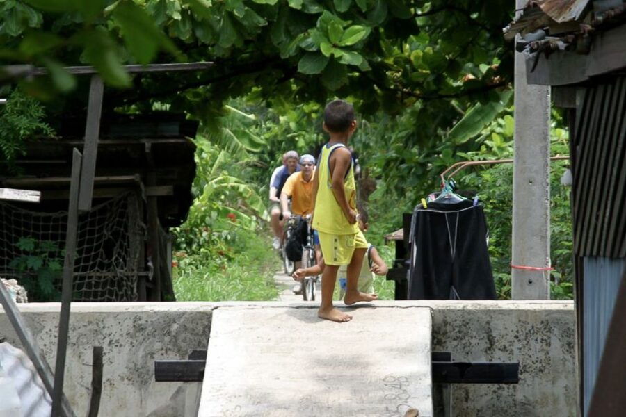 Colors Of Bangkok: 4-Hour Small Group Bike Tour