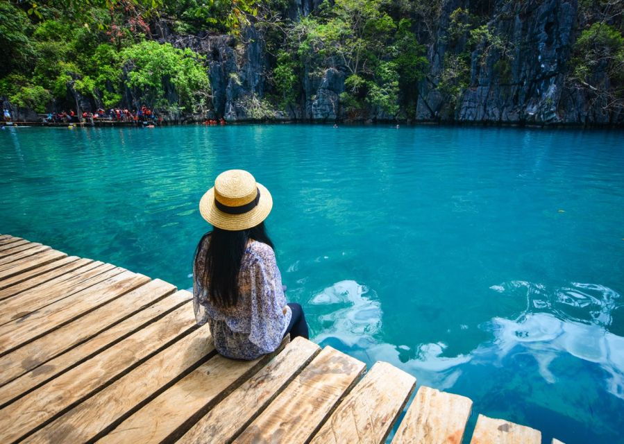 Coron Island Tour With Barracuda Lake and Twin Lagoon