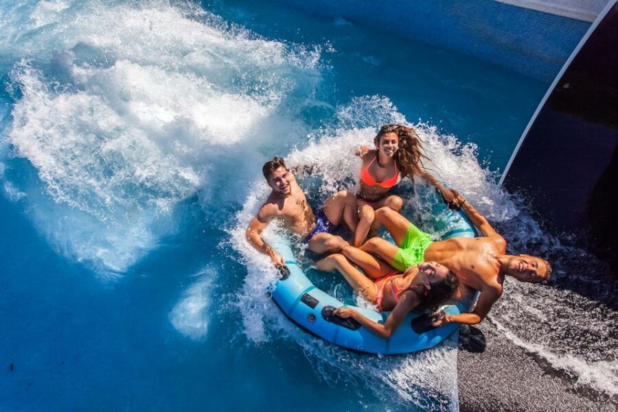 Costa Brava: Water World Aquatic Park & Optional Transfer