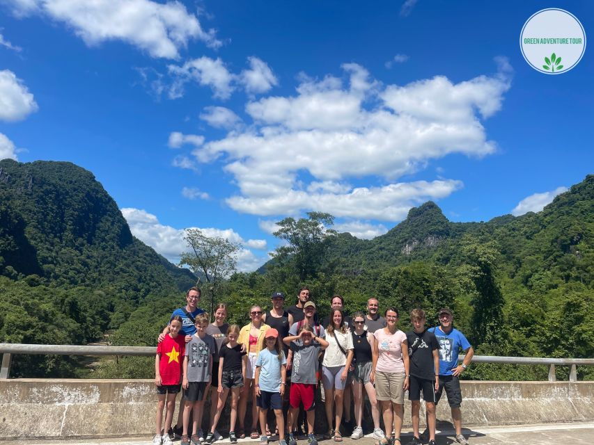 Daily Tour – Paradise Cave & Discover Zipline at Dark Cave